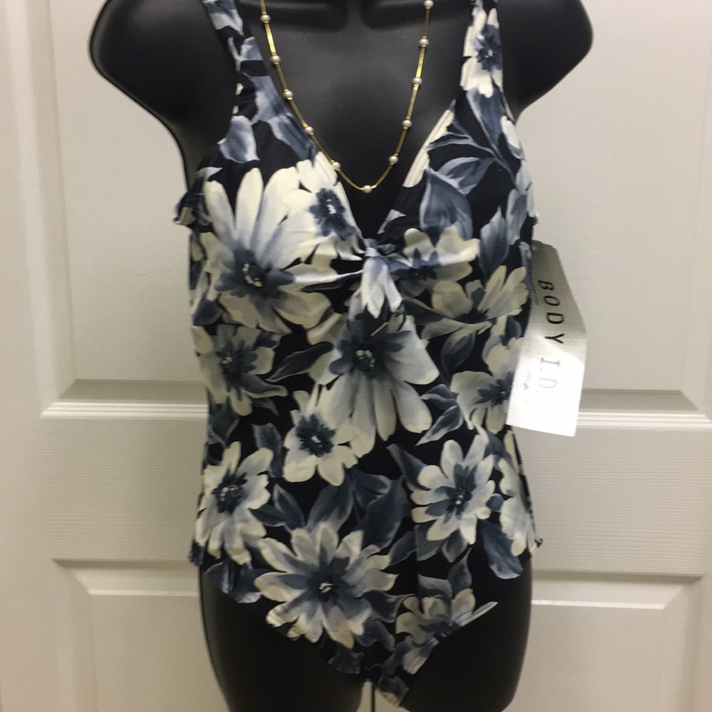 NWT- 1 piece swimsuit, size 16.